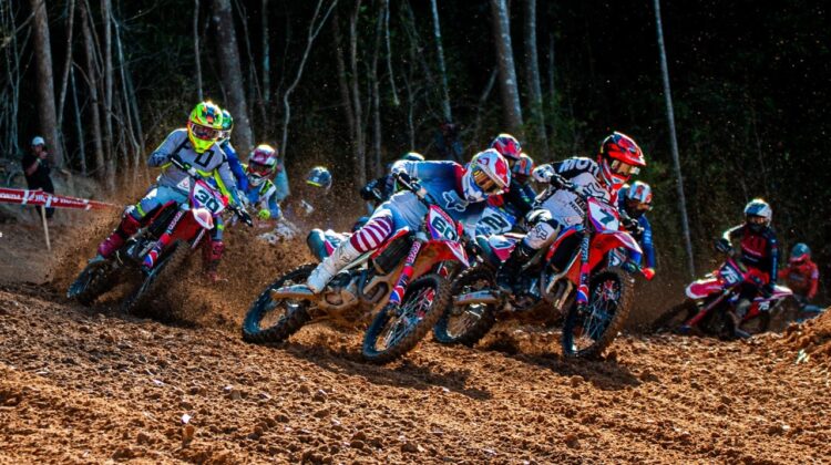 Honda e Yamaha dominam o Brasileiro de Motocross 2022