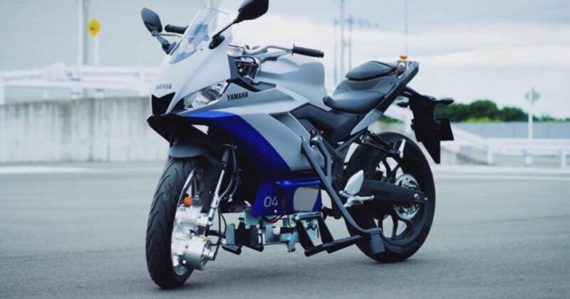 Yamaha divulga vídeo teaser de nova moto esportiva média; assista -  07/05/2021 - UOL Carros
