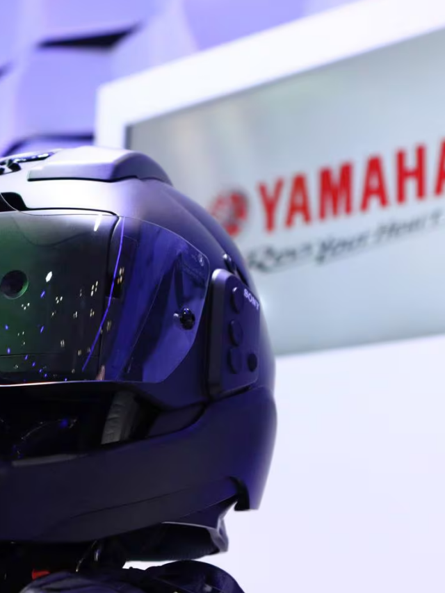 Melhor que Vision Pro? Yamaha terá capacete de moto com VR!