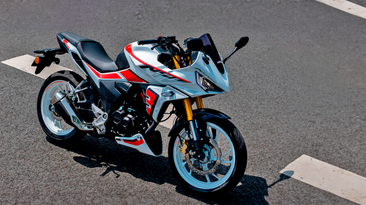 Tecnologia: nova moto Honda esportiva tem 3 recursos incríveis!