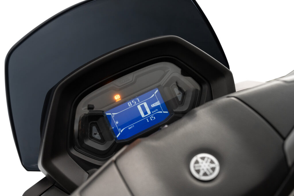 Comparativo NMax vs PCX: Yamaha é superior nestes 3 itens - Motonline