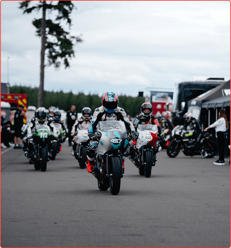 Royal Enfield seleciona pilotas para competição nos Estados Unidos