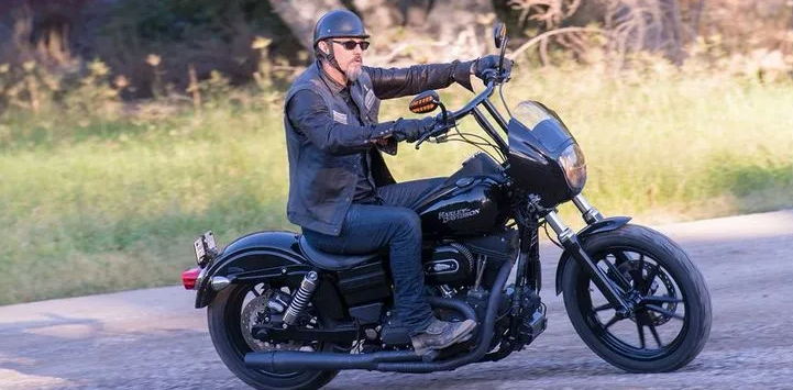 As motos mais icônicas de Sons of Anarchy: do SAMCRO às estradas reais