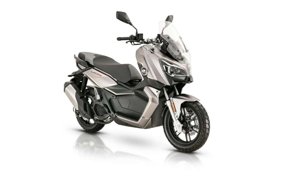 Híbrida? Como é a scooter que pode substituir a Shineray Urban 150 no Brasil