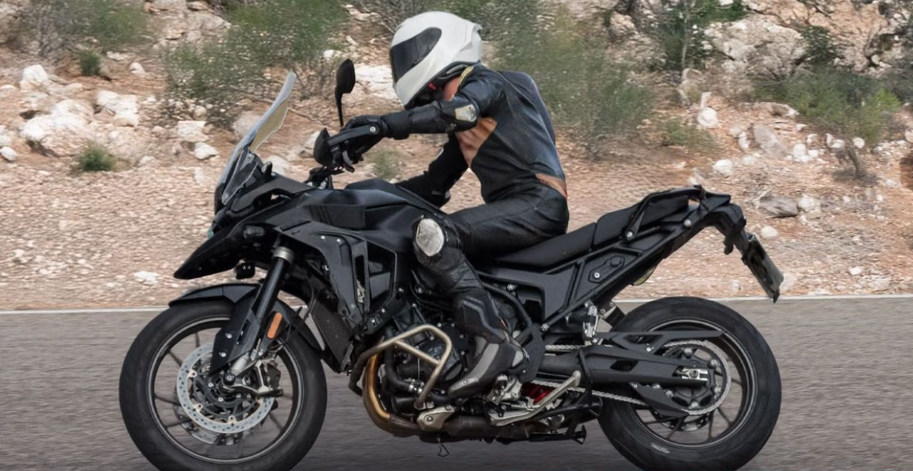 Triumph Tiger 900 2027: mudanças que você precisa conhecer