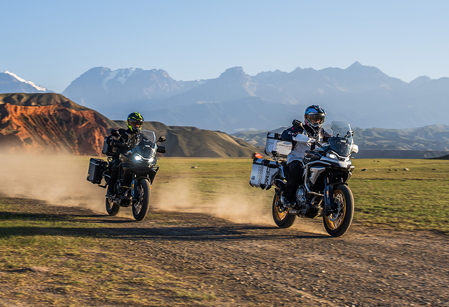 Ibex 700 é melhor que T7 e Transalp? 5 recursos que só a CFMoto tem