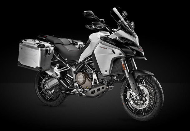 Moto modelo Ducati Multistrada 1200