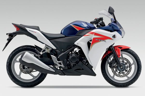 foto moto honda/cbr-250r