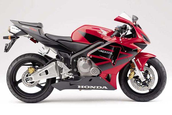 Moto modelo Honda CBR 600 RR