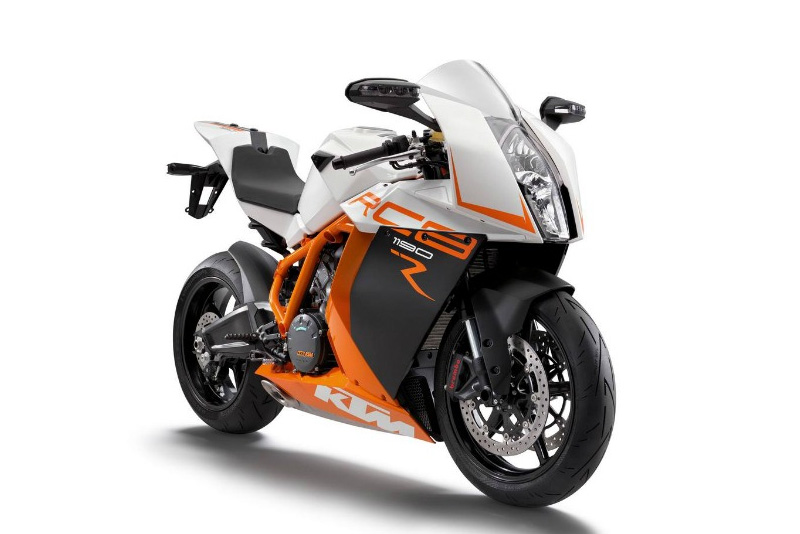 Moto modelo KTM 1190 RC8 Superbike