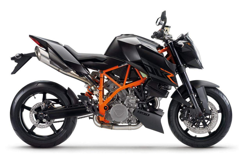 Moto modelo KTM 990 SuperDuke