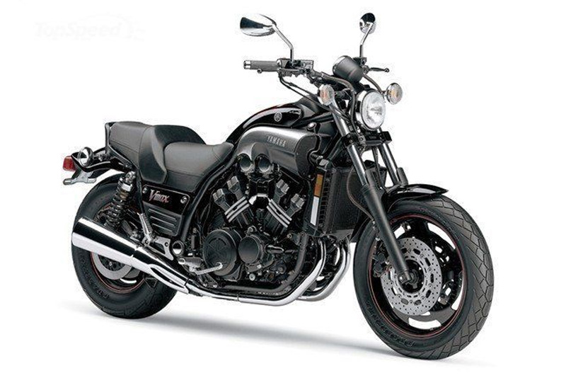 Moto modelo Yamaha V Max 1200