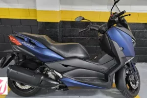 imagem moto Yamaha XMax