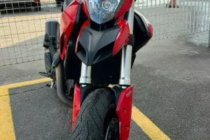 Foto moto Ducati HyperMotard 821