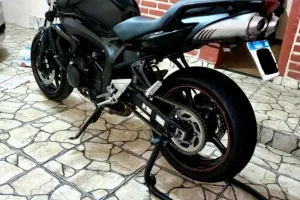 Foto moto Yamaha FZ 6 600