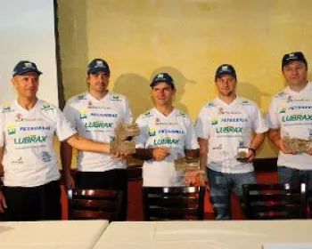 Equipe Petrobras Lubrax comemora resultados do Rally Dakar 2011