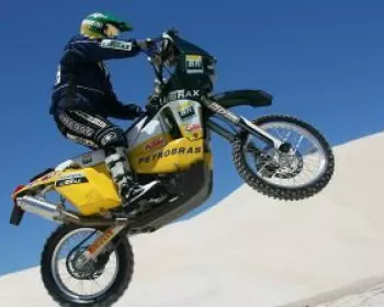 Jean Azevedo retorna para a categoria motos no Rally Dakar 2011