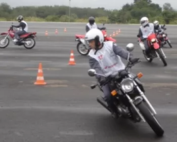 Mais de 7 mil motociclistas foram treinados pela Honda no 1º trimestre de 2010