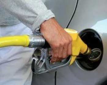 Preço dos combustíveis cai em todo o Brasil