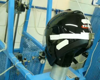 Normas e regras sobre capacetes preservam a vida do motociclista