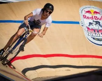 Inédito no país, Mini velódromo conquista ciclistas e se transforma em uma das grandes atrações da Virada Esportiva