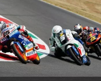 Viñales vence corrida muito disputada no GP de Itália – Moto3™