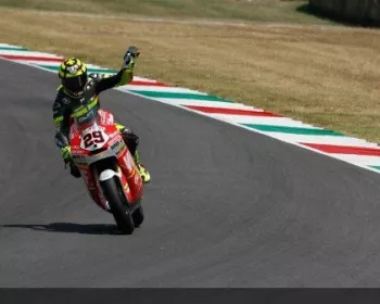 Iannone regista enfática vitória em casa em Mugello – Moto2™