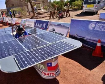 Veículos solares no Atacama