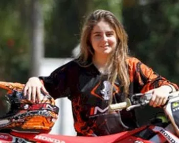 Stefany Serrão pronta para a abertura do Brasileiro de Motocross