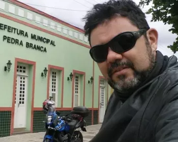 Nixon, o professor-motociclista: voltas ao mundo sem sair do Ceará