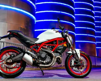 Ducati dá nova vida à Monster 797