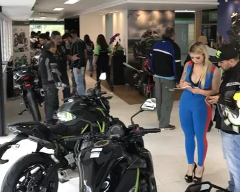 Kawasaki inaugura nova concessionária em Curitiba