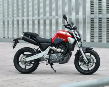 MT-03 660 e outras 5 motos Yamaha que não deram certo