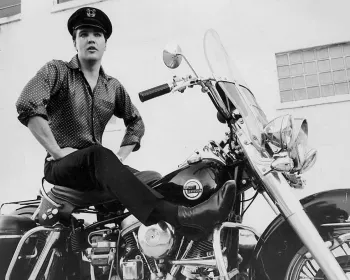O amor de Elvis Presley por motos – e pela Harley-Davidson