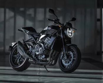 Honda CB 1000 R 2022 ganha versão Black Edition