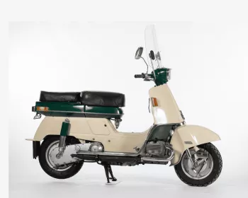 Scooter Honda raro (e com motor ‘de BMW’) vale muito em leilão!