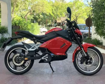 Mais uma moto elétrica ‘brasileira’ está à venda na Europa