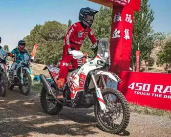 Moto do Dakar para as ruas: agora com opção made in China