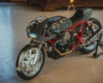 Em homenagem ao criador da Ferrari: Moto Guzzi 1000 SP Enzo