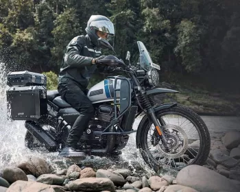 Parece muito! Nova moto é cópia da Royal Enfield Himalayan?