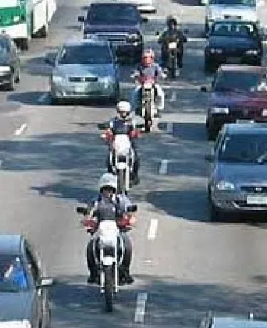 Câmara rejeita proibição do tráfego de motos nos “corredores”
