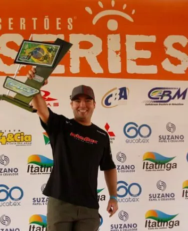 Ramon Sacilotti vence Rally dos Amigos e garante título do Sertões Series 2011
