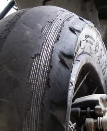Desgaste excessivo dos pneus