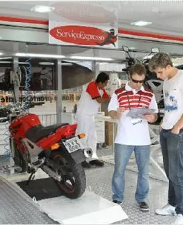 Honda oferece Serviço Expresso no Salão Duas Rodas