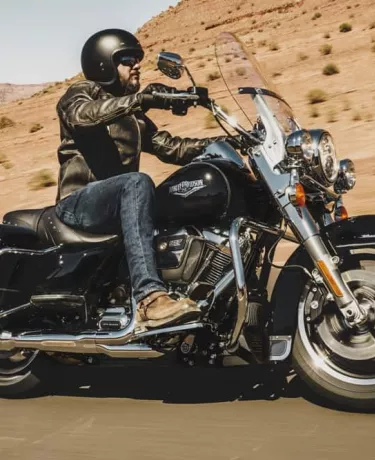 Dicas de frenagem com uma Harley-Davidson… sem sustos