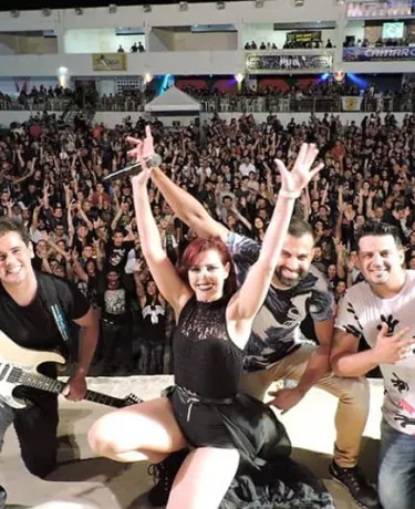 Banda Faixa Etária prevê muito rock’n’roll para 2018