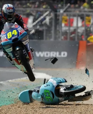 MotoGP Le Mans: vitória de Márquez e emoção na Moto3