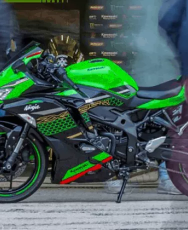 Kawasaki pode criar esportiva ‘raiz’ de 4 cilindros e 400 cc