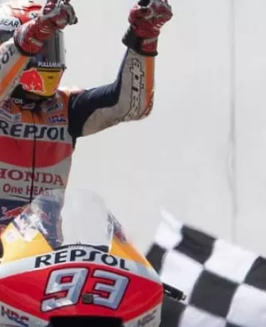 O rei voltou: Marc Márquez vence pela MotoGP