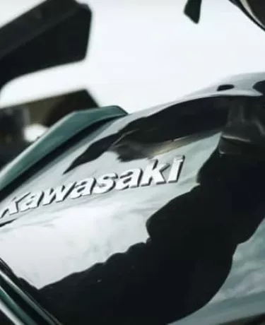 Top4 motos Kawasaki para celebrar seu aniversário no Brasil